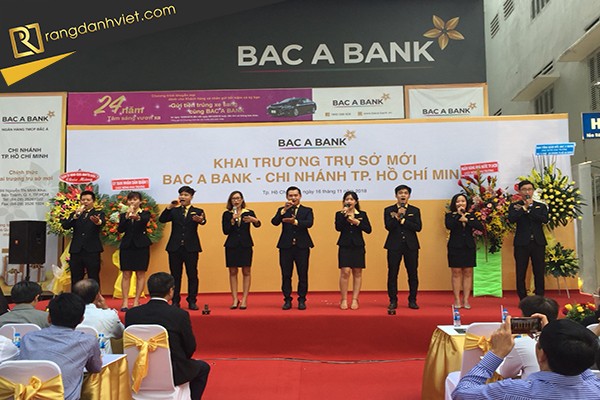 Tổ Chức Lễ Khai Trương - Khởi Đầu Kinh Doanh Thuận Lợi